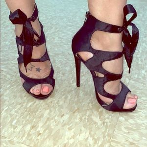 Black laced heels